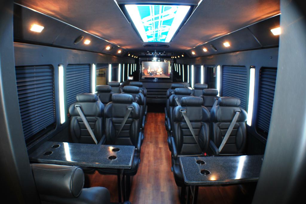 Toledo charter Bus Rental