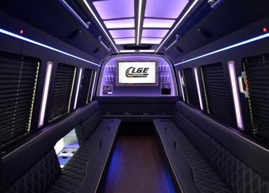 Cincinnati 18 Passenger Limo Bus Interior